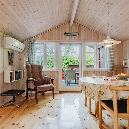 Bedstefars Lille Skovhus Hjørring