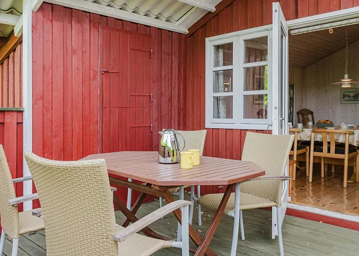 Bedstefars Lille Skovhus بيت للعطل *